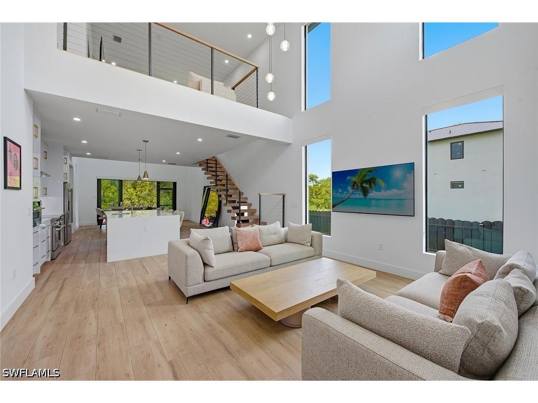 3384 Canal Street Naples FL 34112 226021146 image4