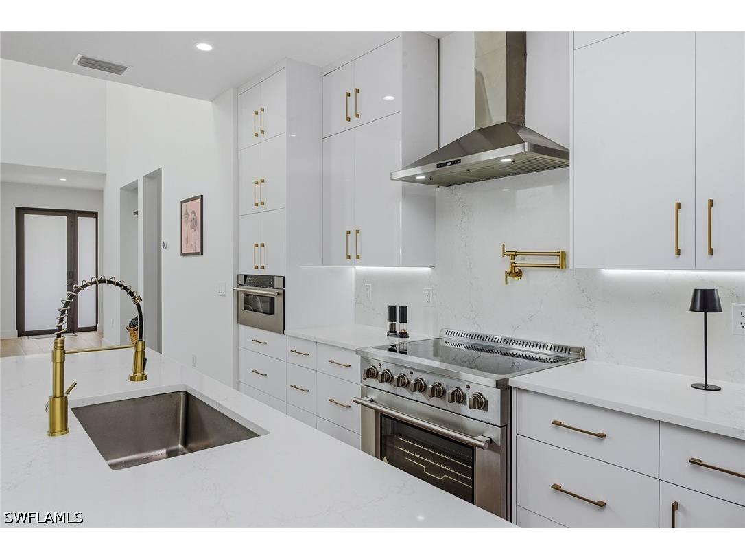 3384 Canal Street Naples FL 34112 226021146 image9