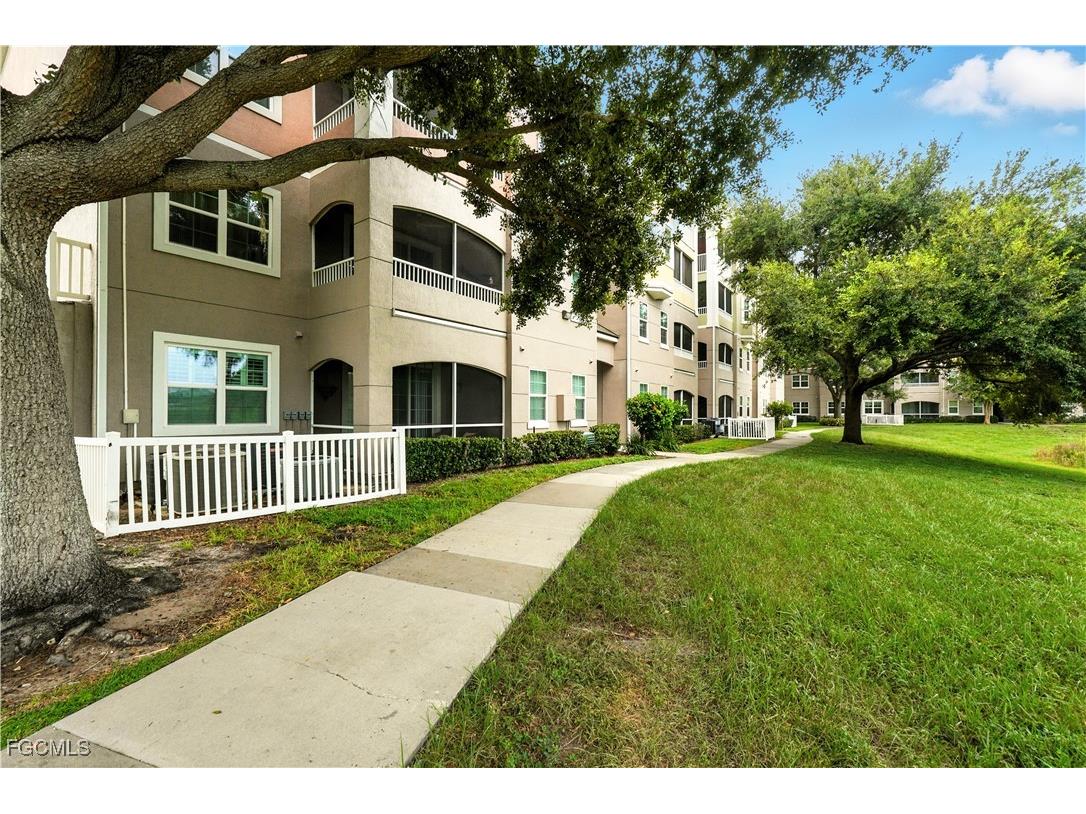3384 Corona Village Way #106 Orlando FL 32835 2025006545 image20