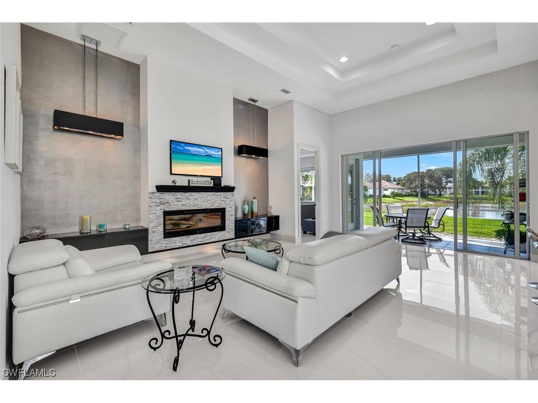 3384 Sandpiper Way Way Naples FL 34109 223068336 image1