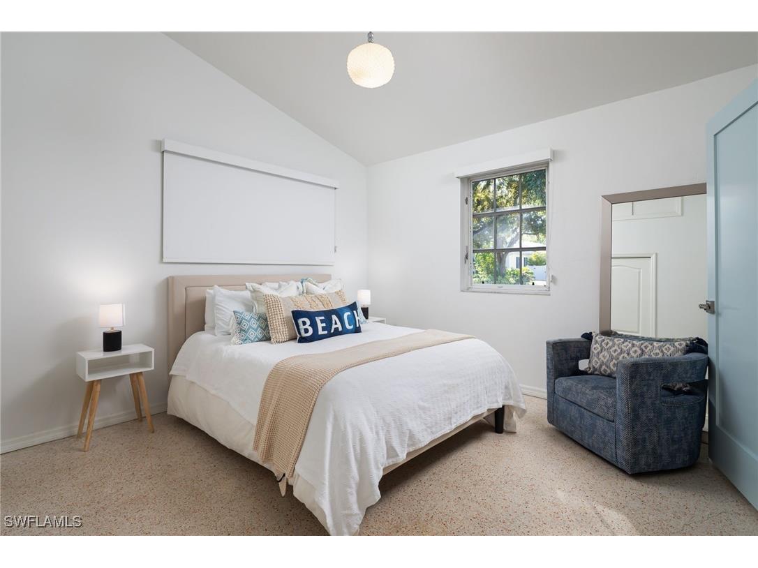 339 4th Avenue N Naples FL 34102 225080563 image20