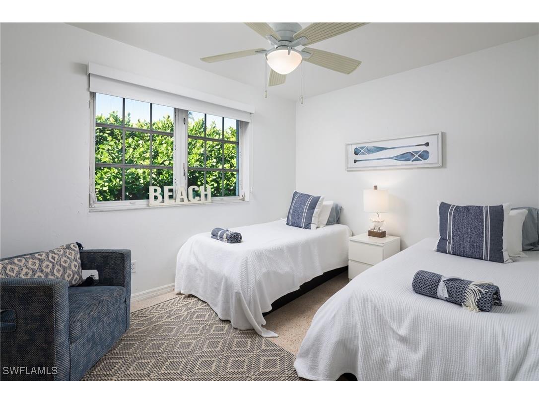 339 4th Avenue N Naples FL 34102 225080563 image21