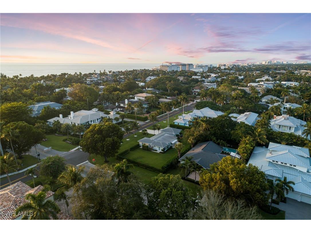 339 4th Avenue N Naples FL 34102 225080563 image39