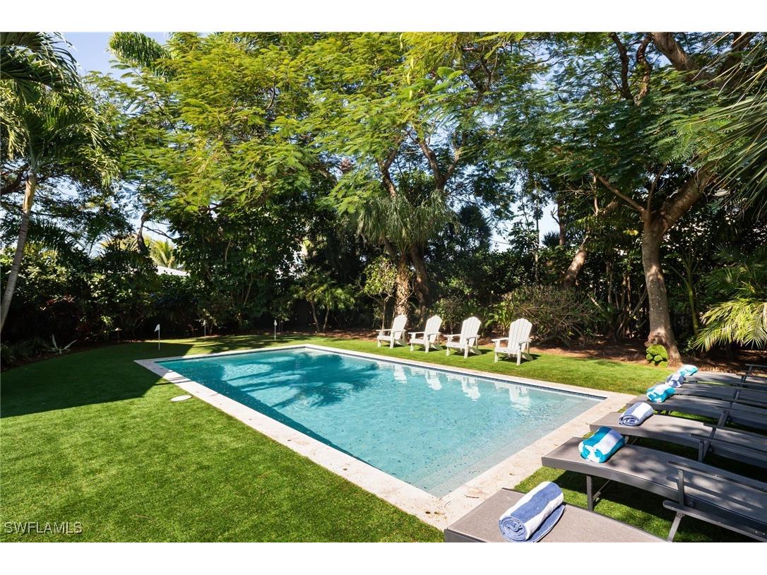 339 4th Avenue N Naples FL 34102 225080563 image41