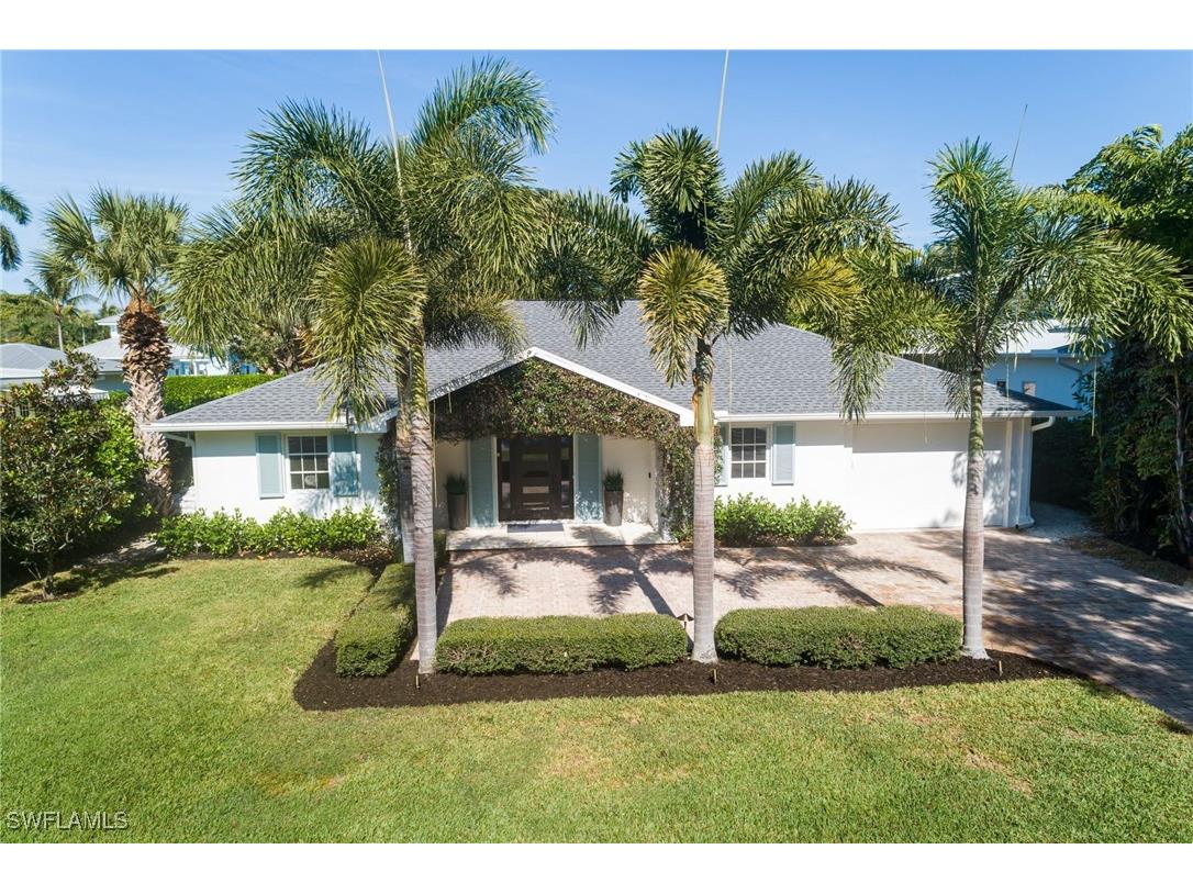 339 4th Avenue N Naples FL 34102 225080563 image43