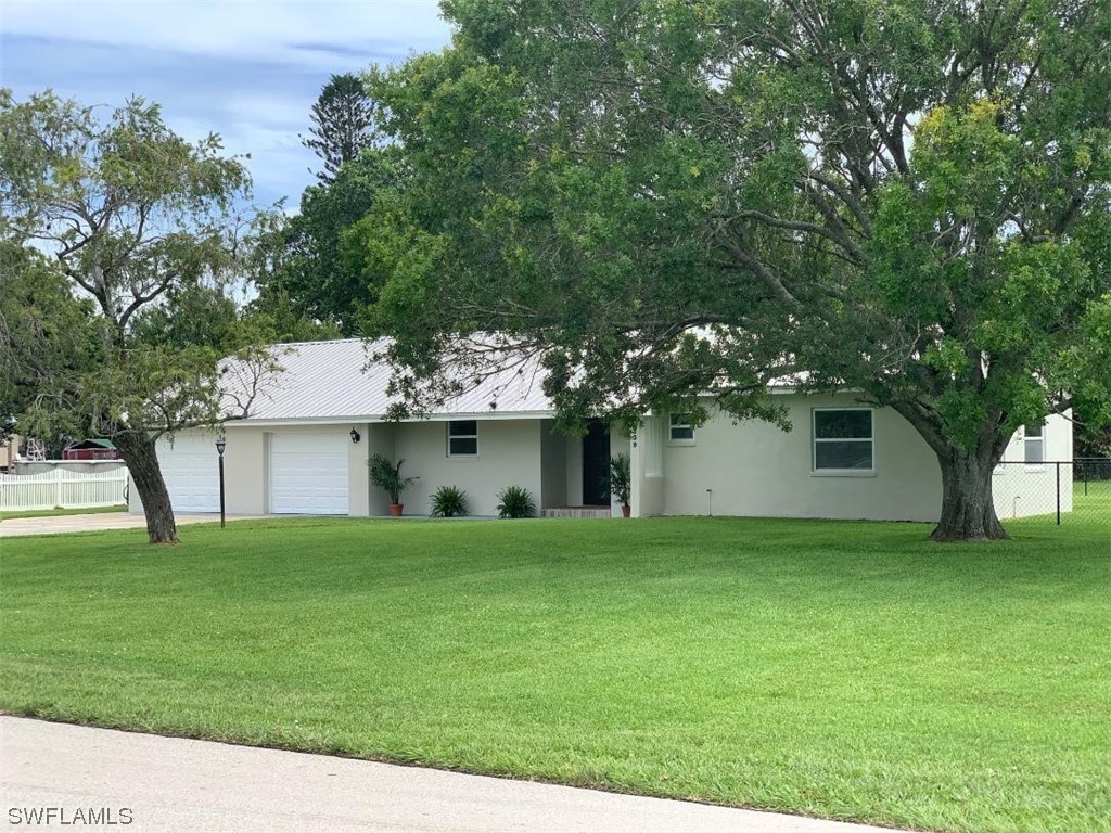 339 E Esperanza Avenue Clewiston FL 33440 223049129 image1