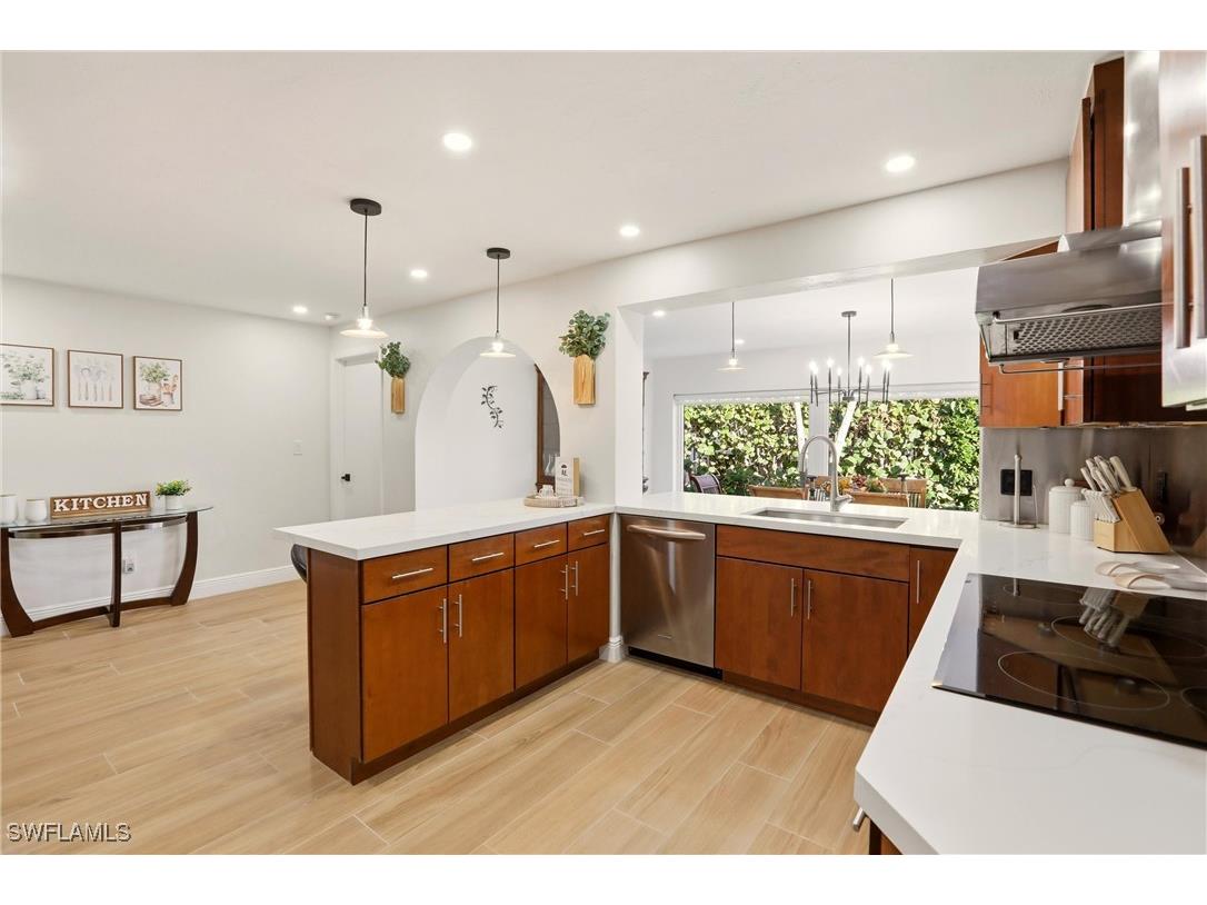 339 Landmark Street Marco Island FL 34145 225059365 image11