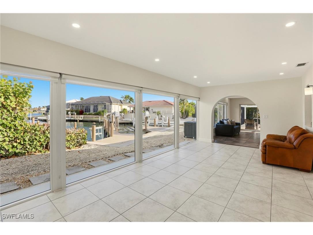 339 Landmark Street Marco Island FL 34145 225059365 image28