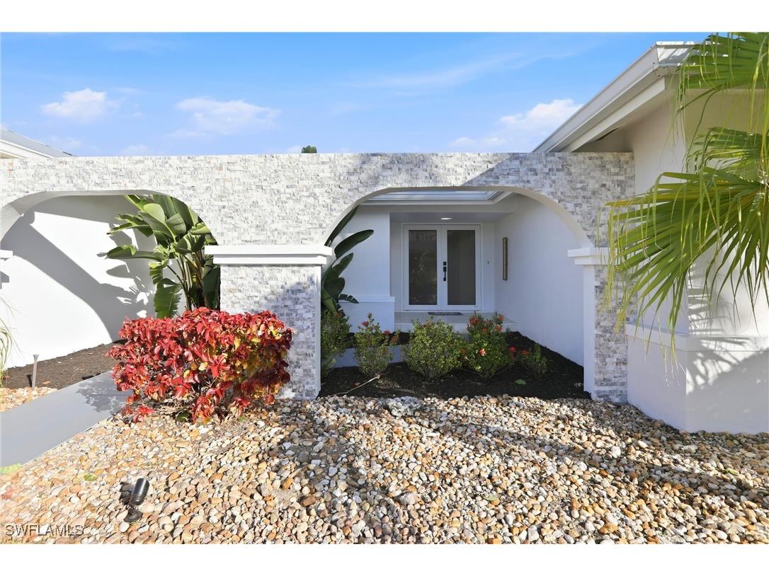 339 Landmark Street Marco Island FL 34145 225059365 image3