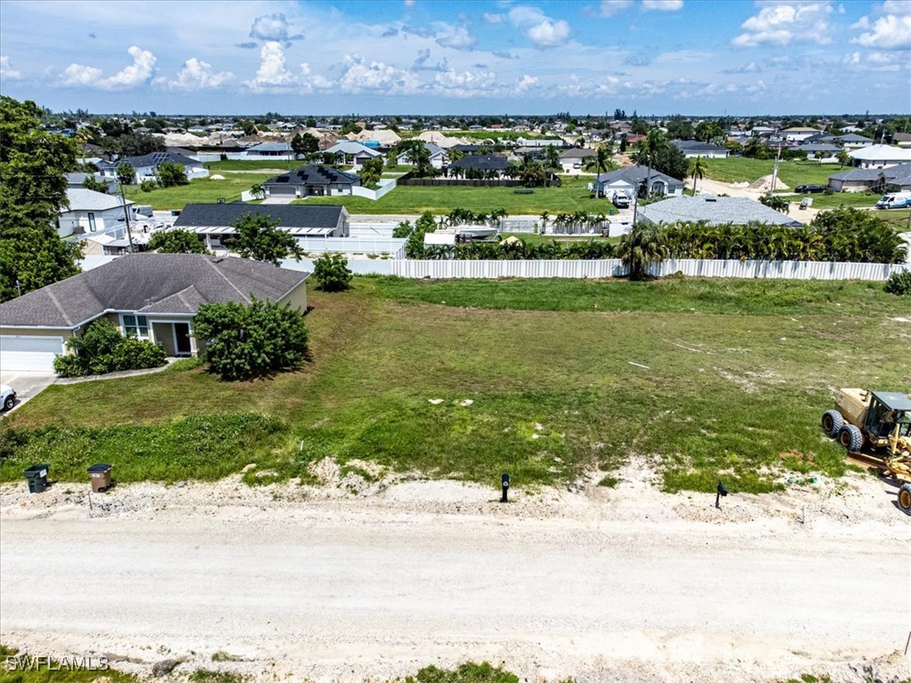 339 NE 9th Terrace Cape Coral FL 33909 224076105 image1