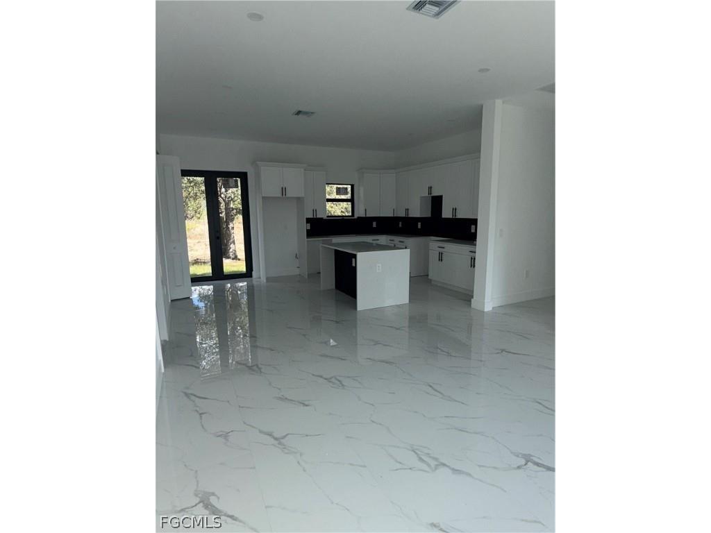 339 Western Avenue S Lehigh Acres FL 33974 2026003200 image8