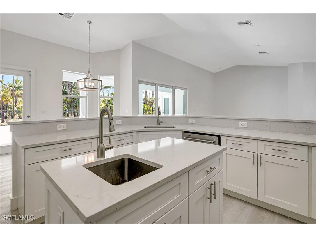 3390 12th Avenue SE Naples FL 34117 225047076 image17