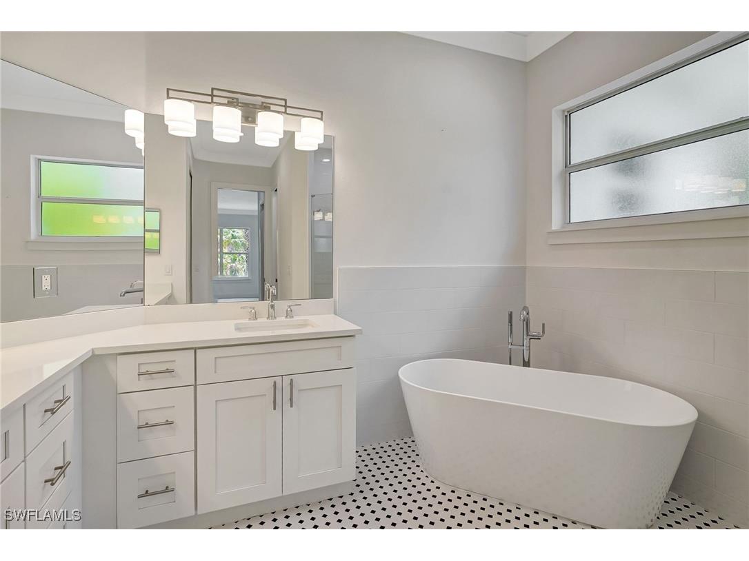 3390 12th Avenue SE Naples FL 34117 225047076 image28