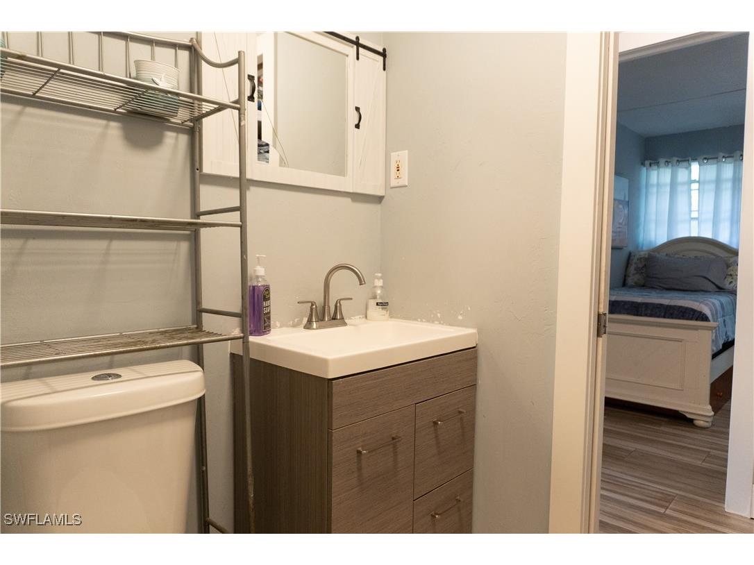 3388 E Riverside Drive Fort Myers FL 33916 225040321 image39