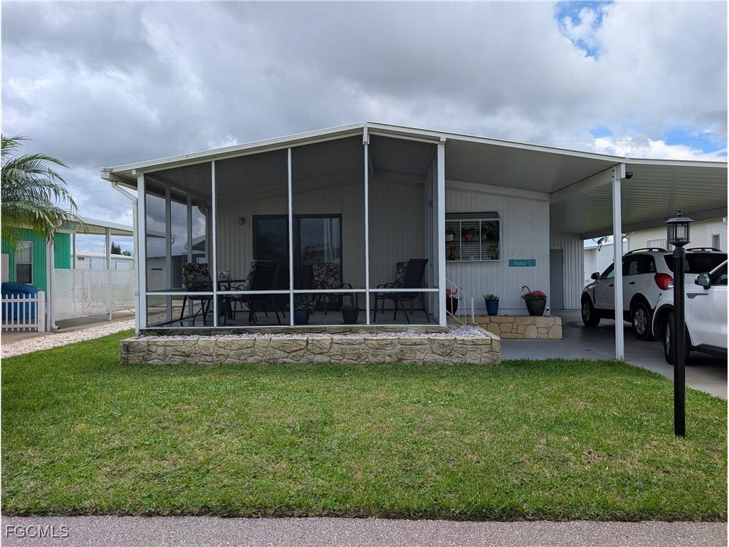 3390 Galaxy Way North Fort Myers FL 33903 2025009641 image2