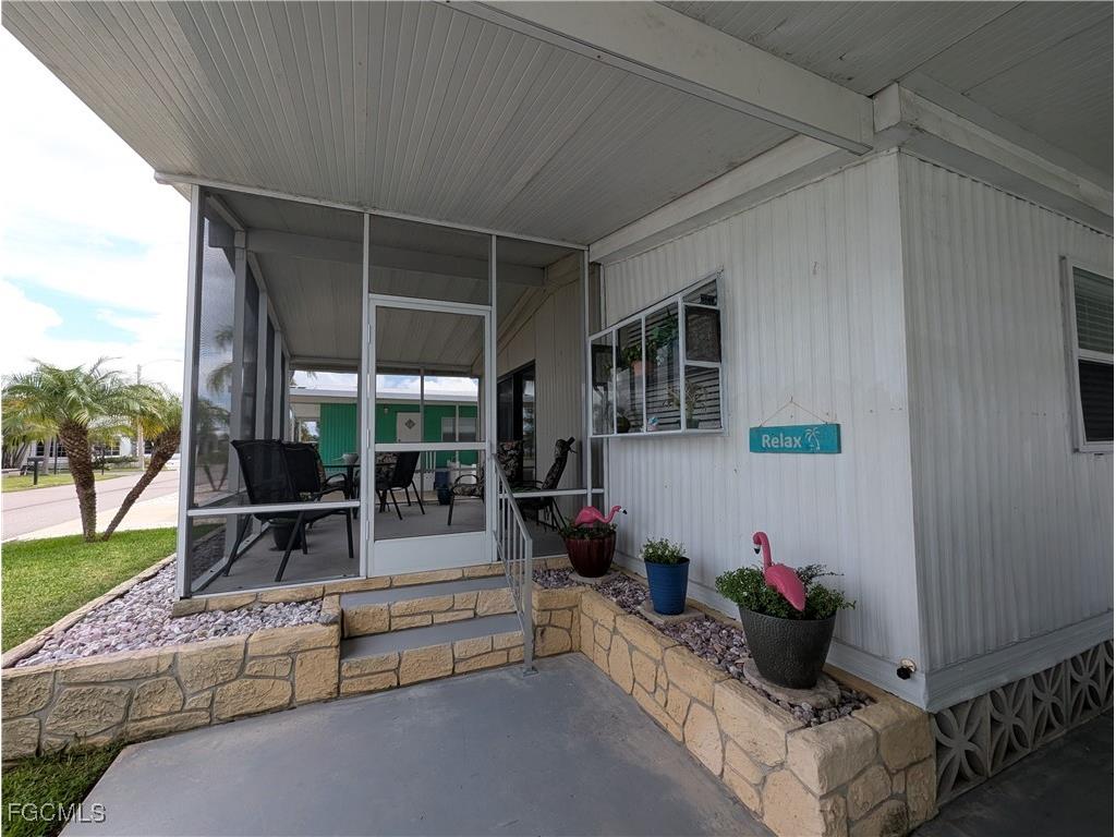 3390 Galaxy Way North Fort Myers FL 33903 2025009641 image3