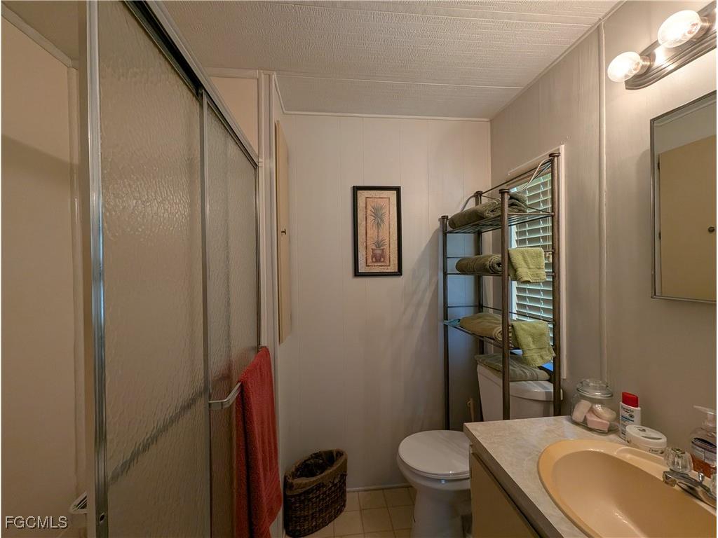 3390 Galaxy Way North Fort Myers FL 33903 2025009641 image7