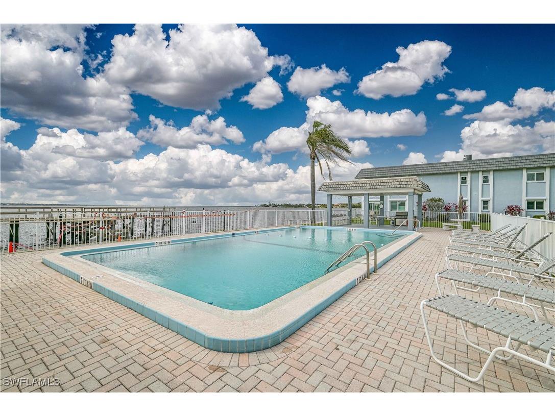 3390 N Key Drive #6 North Fort Myers FL 33903 225011821 image9