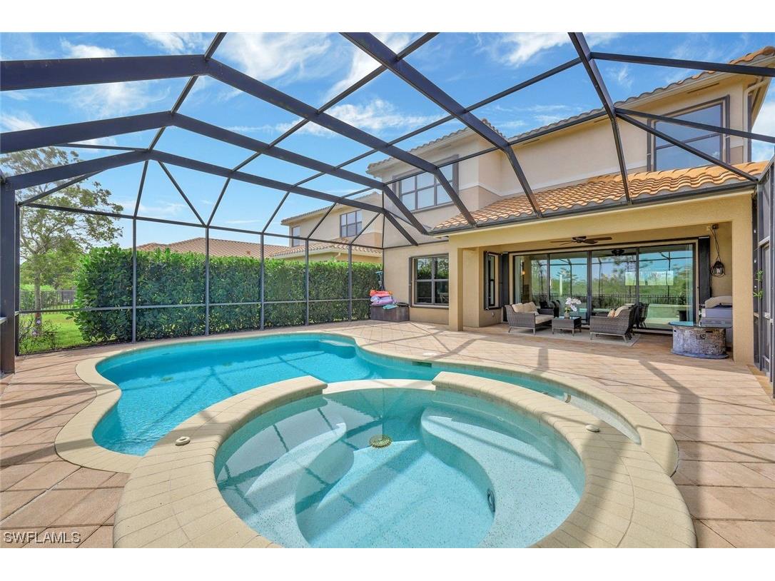 3391 Baltic Drive W Naples FL 34119 223072566 image1