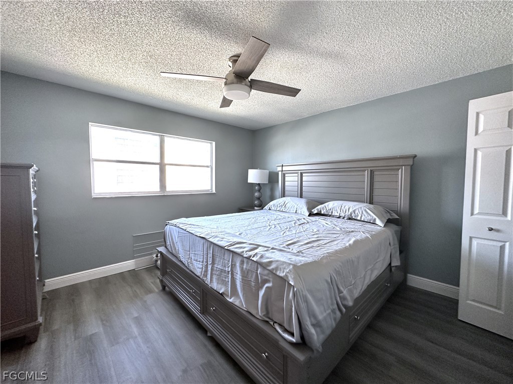 3392 N Key Drive #7 North Fort Myers FL 33903 2026010204 image11