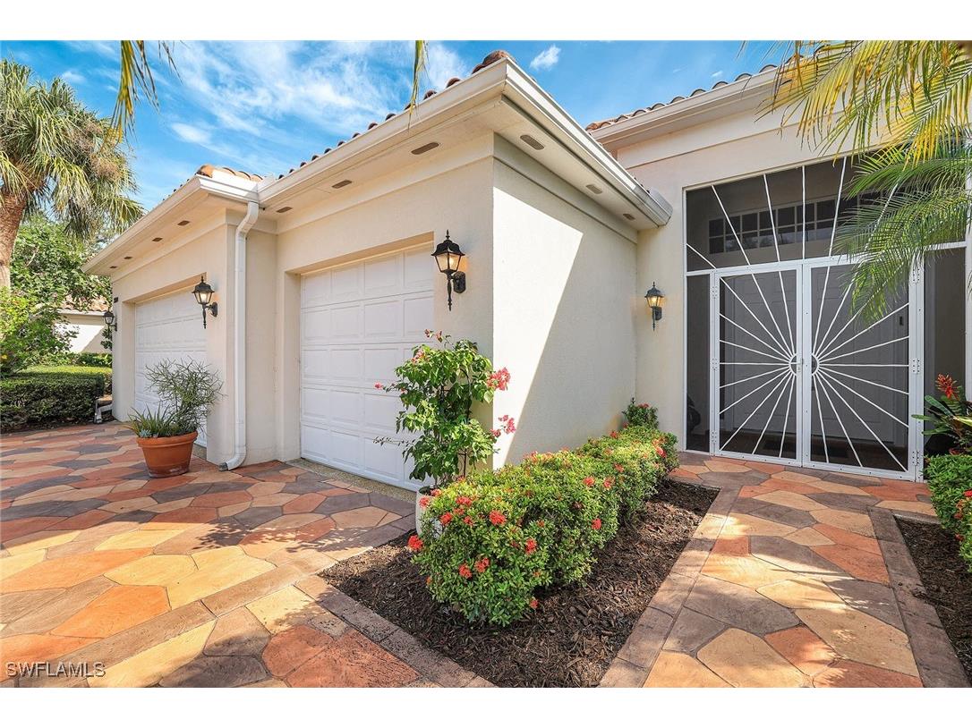 3394 Cerrito Court Naples FL 34109 225080351 image4