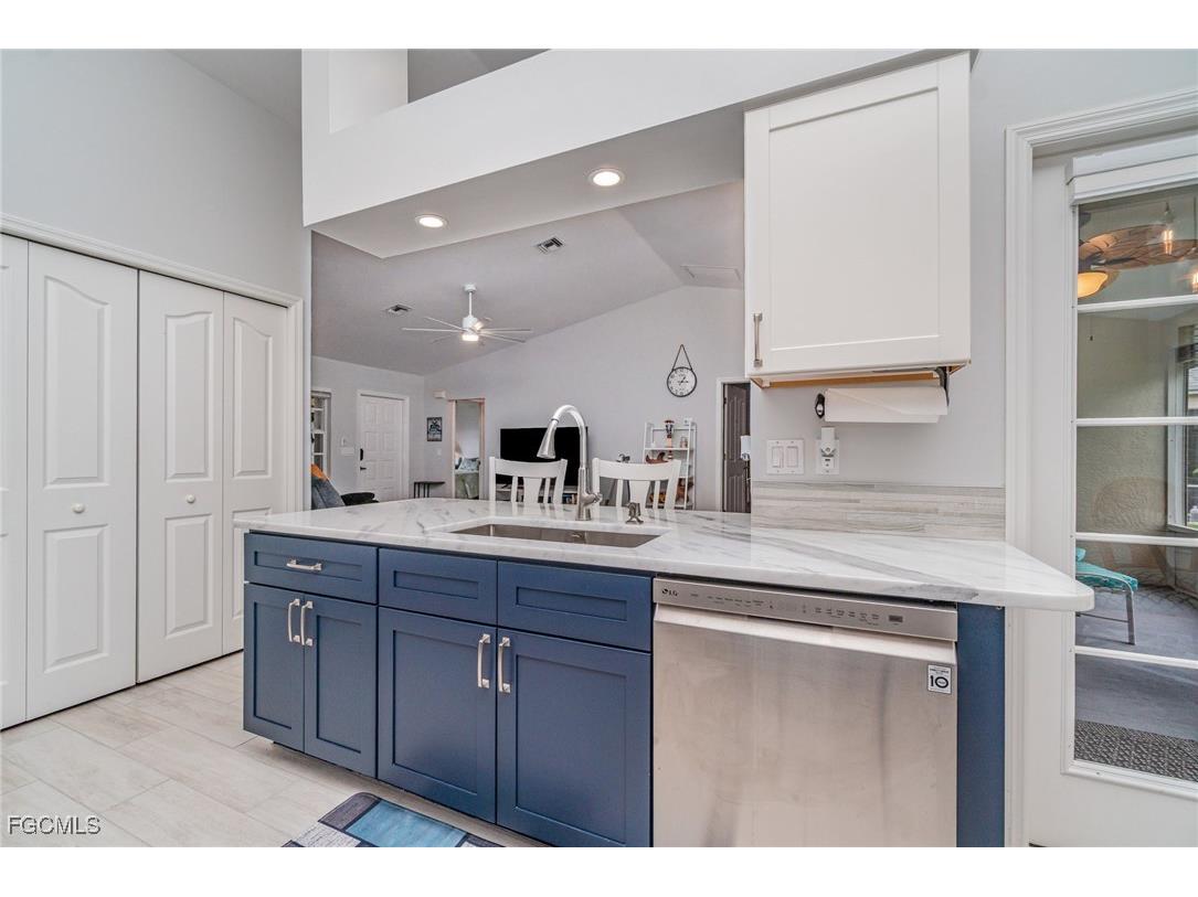 3398 Sabal Springs Boulevard North Fort Myers FL 33917 2025009860 image12