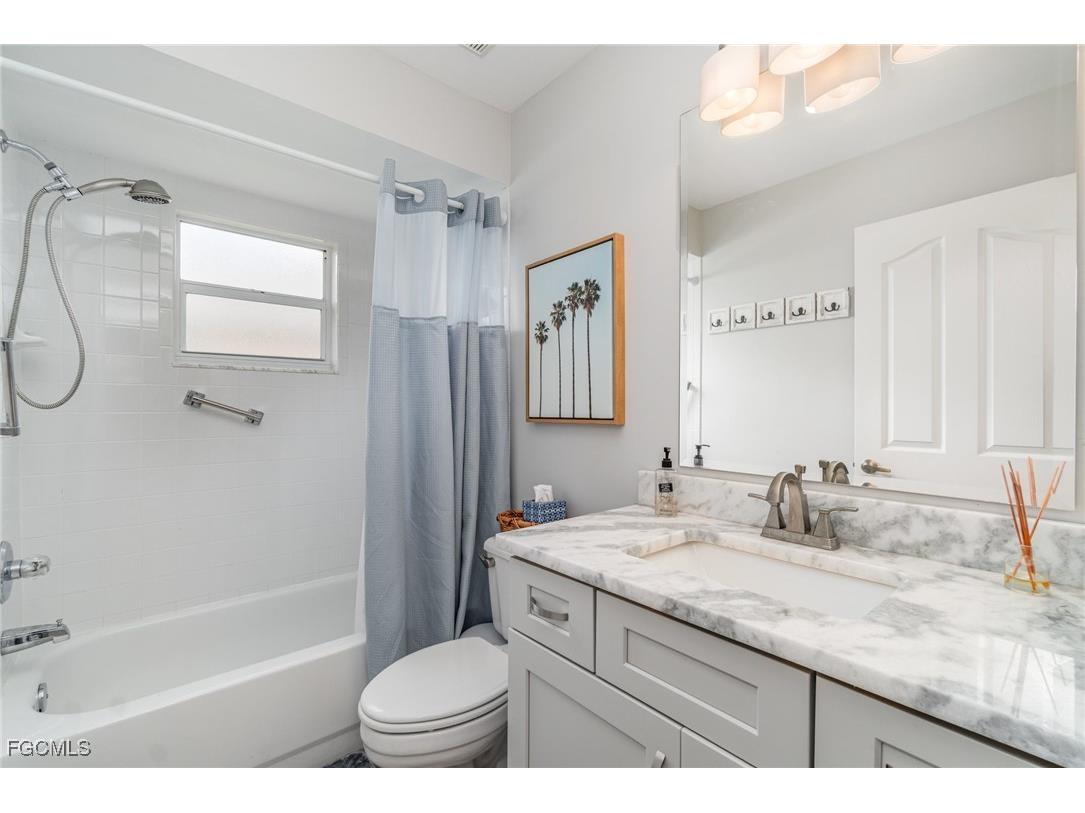 3398 Sabal Springs Boulevard North Fort Myers FL 33917 2025009860 image21