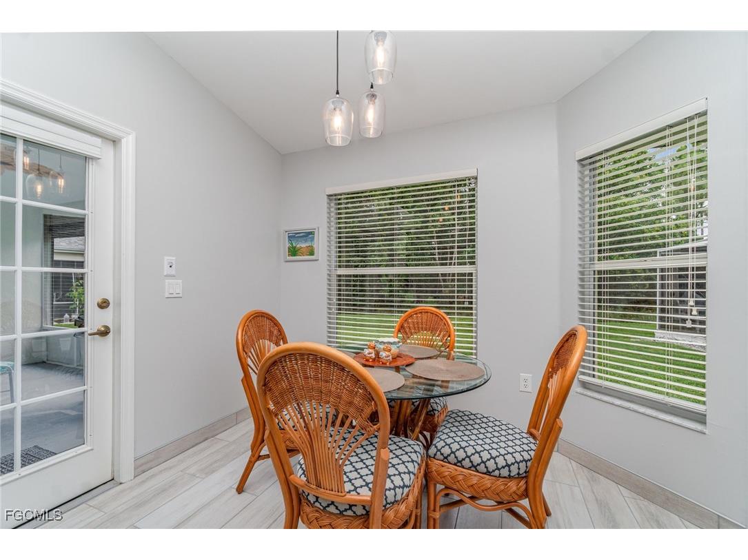 3398 Sabal Springs Boulevard North Fort Myers FL 33917 2025009860 image9