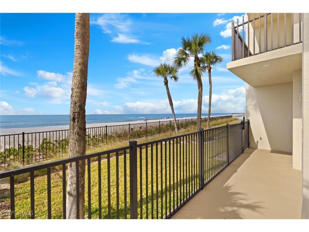 3399 Gulf Shore Boulevard N #111 Naples FL 34103 225083052 image10