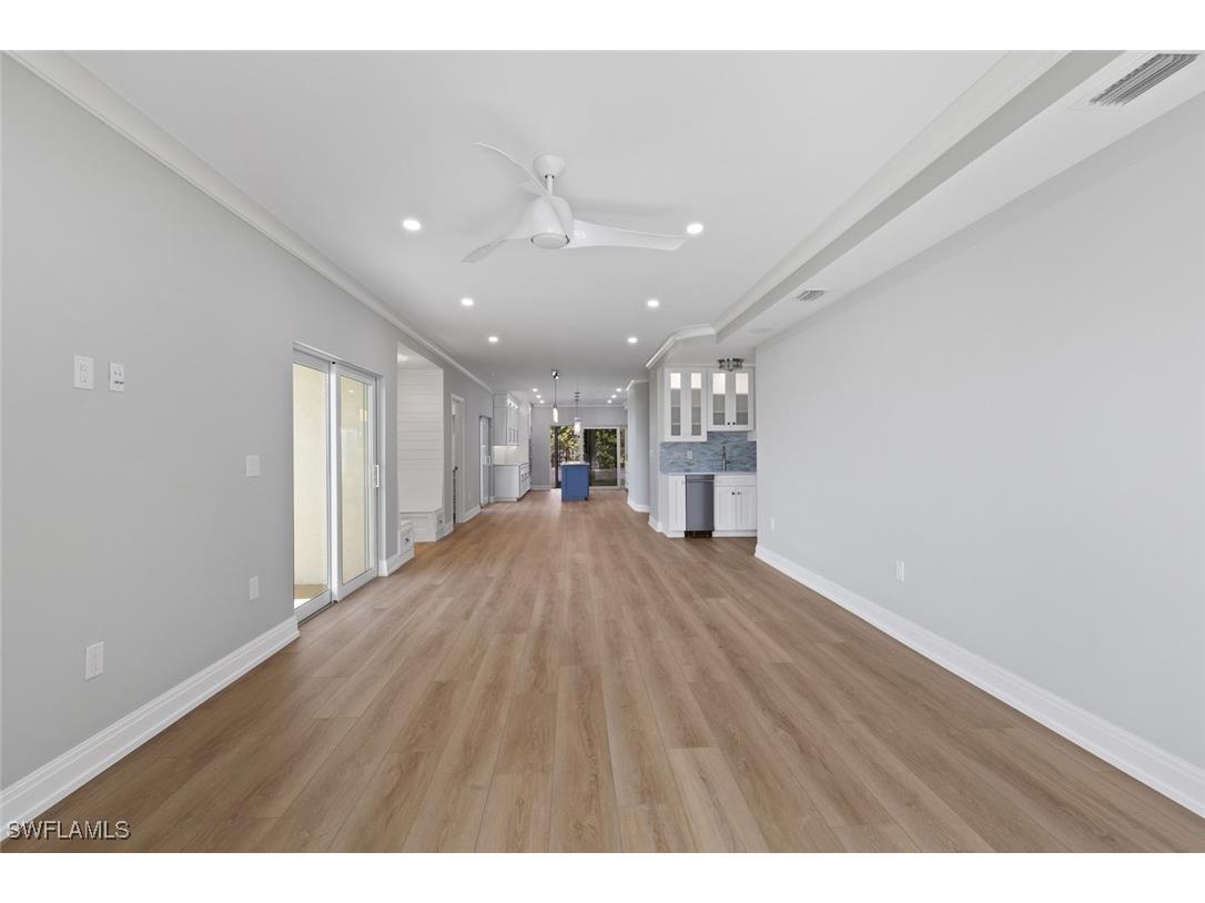 3399 Gulf Shore Boulevard N #111 Naples FL 34103 225083052 image17