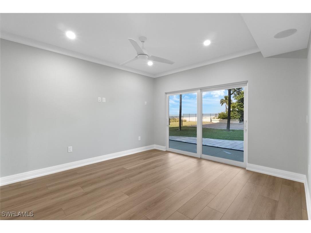 3399 Gulf Shore Boulevard N #111 Naples FL 34103 225083052 image27