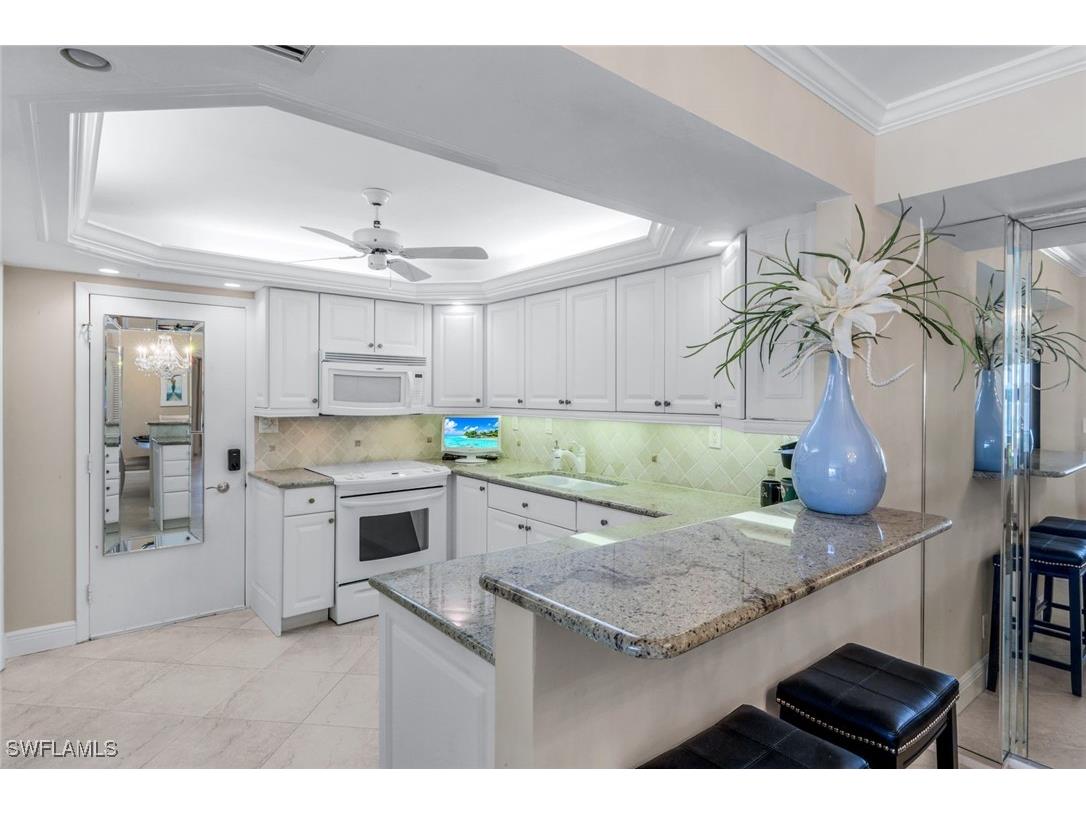 3399 Gulf Shore Boulevard N #203 Naples FL 34103 225071556 image10