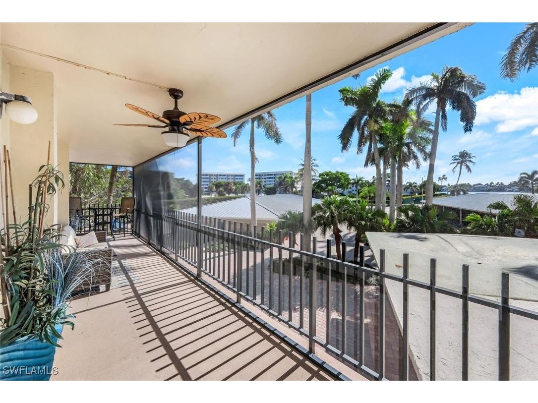 3399 Gulf Shore Boulevard N #203 Naples FL 34103 225071556 image25