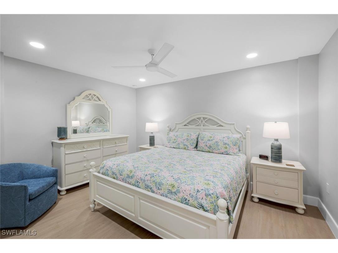 3399 Gulf Shore Boulevard N #203 Naples FL 34103 225071556 image31