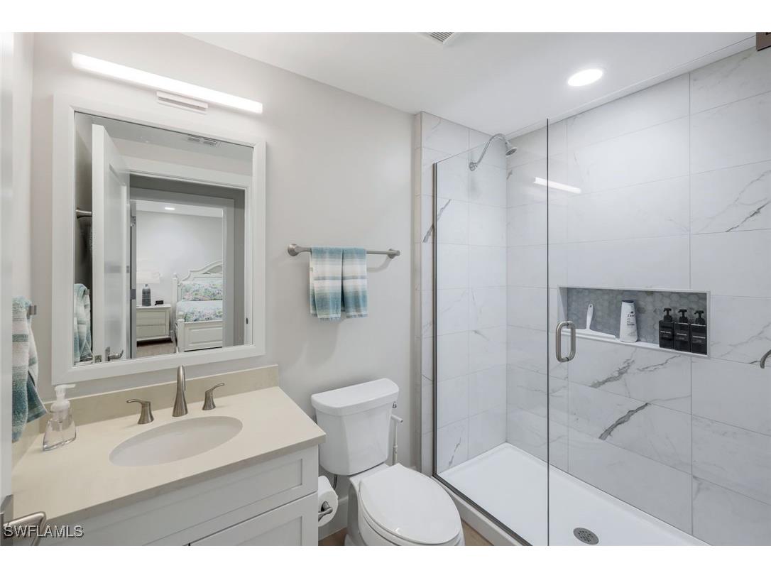 3399 Gulf Shore Boulevard N #203 Naples FL 34103 225071556 image32