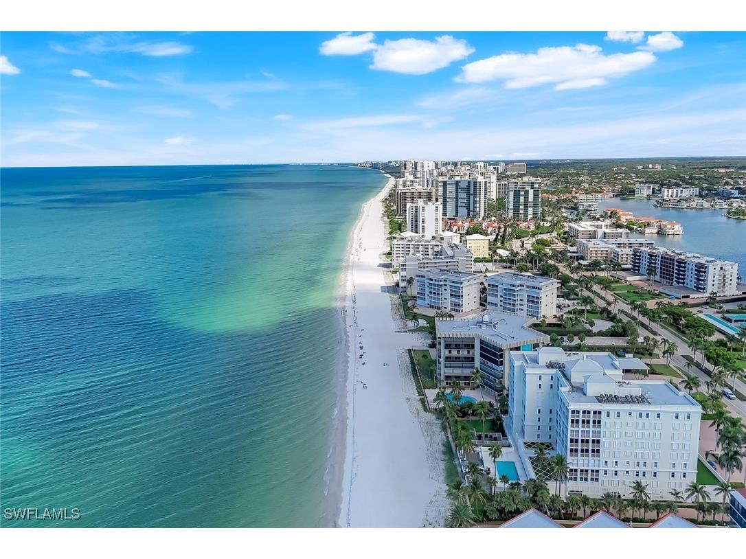 3399 Gulf Shore Boulevard N #203 Naples FL 34103 225071556 image38
