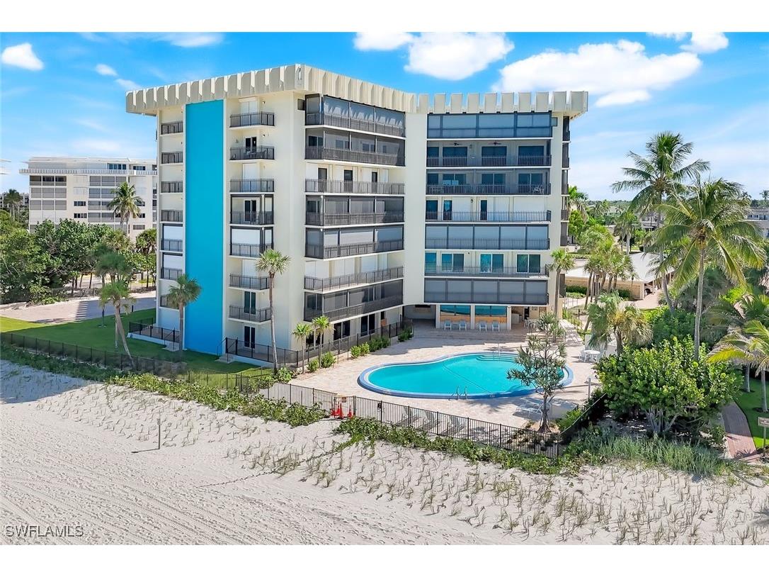 3399 Gulf Shore Boulevard N #203 Naples FL 34103 225071556 image40