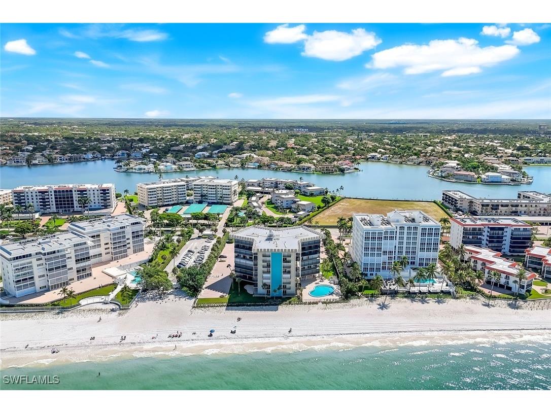 3399 Gulf Shore Boulevard N #203 Naples FL 34103 225071556 image41