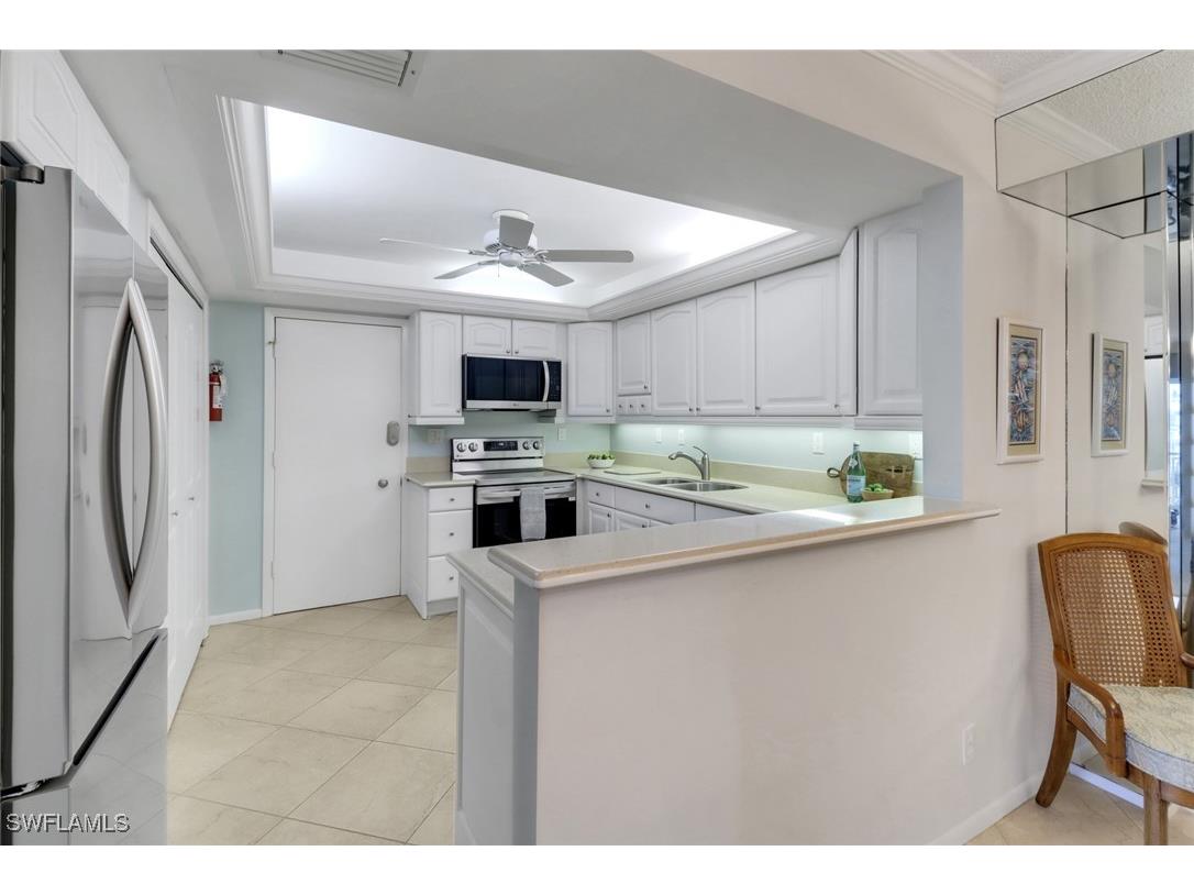 3399 Gulf Shore Boulevard N #303 Naples FL 34103 225075165 image11