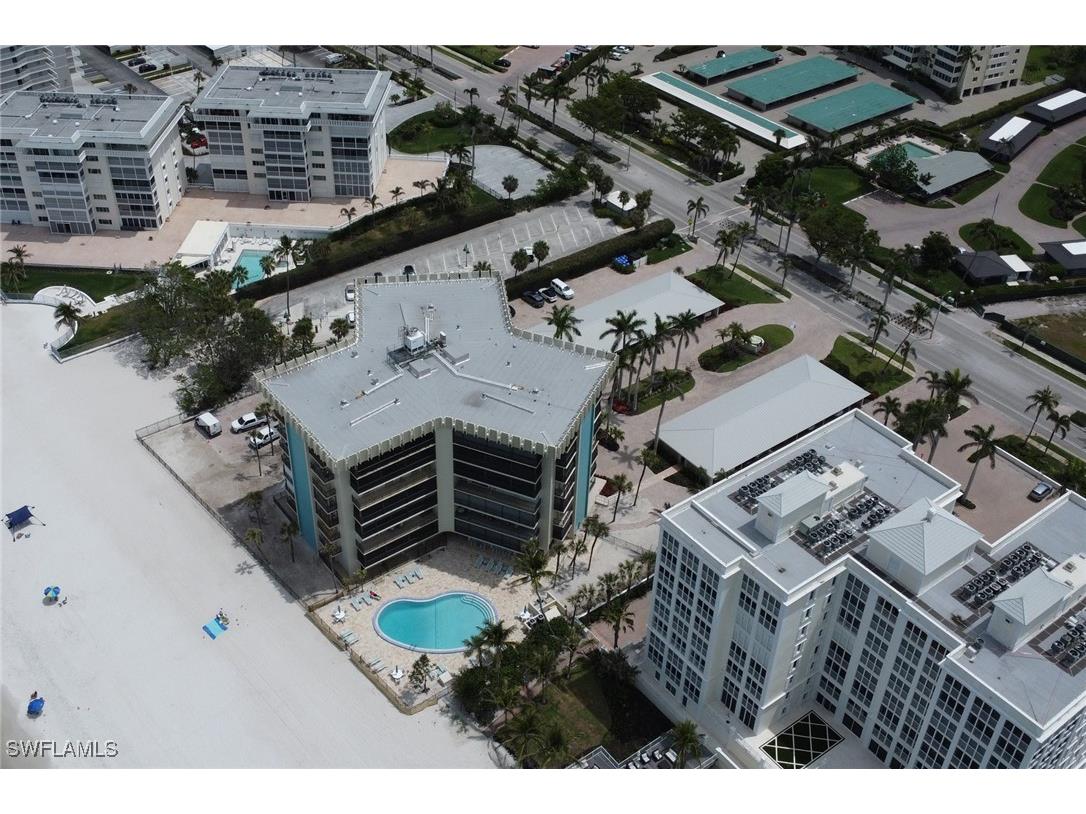 3399 Gulf Shore Boulevard N #303 Naples FL 34103 225075165 image23