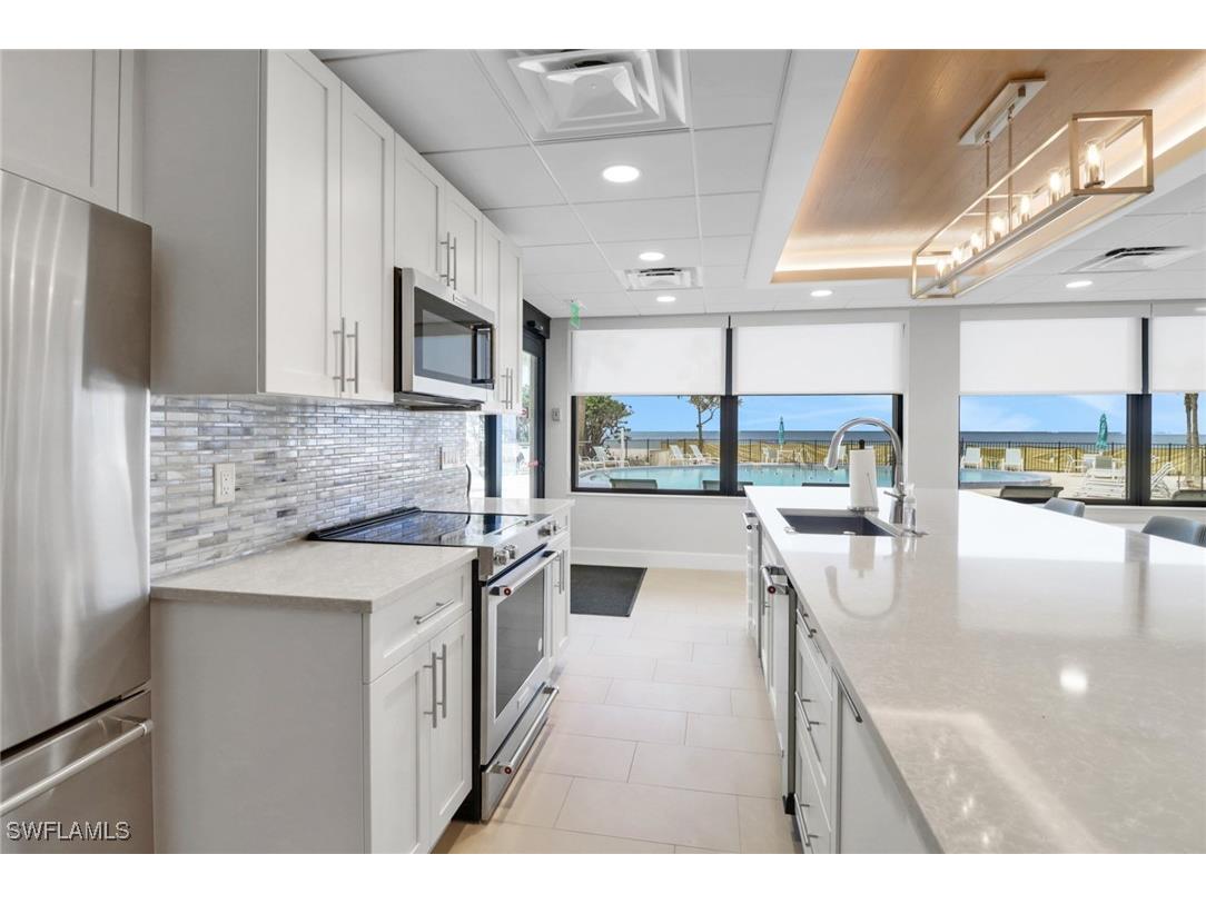 3399 Gulf Shore Boulevard N #303 Naples FL 34103 225075165 image24