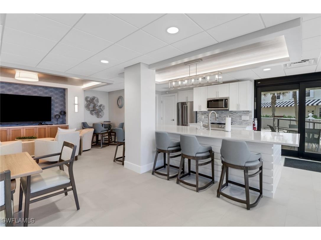 3399 Gulf Shore Boulevard N #303 Naples FL 34103 225075165 image25