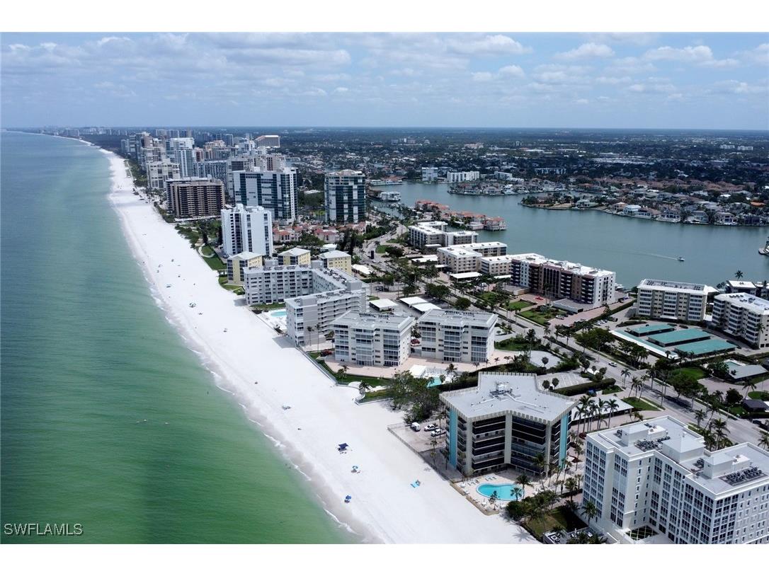 3399 Gulf Shore Boulevard N #303 Naples FL 34103 225075165 image31