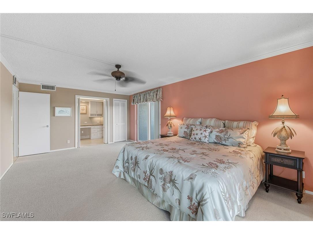 3399 Gulf Shore Boulevard N #303 Naples FL 34103 226002140 image11