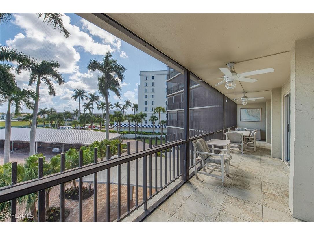 3399 Gulf Shore Boulevard N #303 Naples FL 34103 226002140 image3