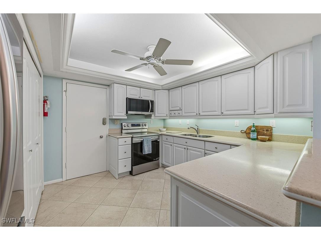 3399 Gulf Shore Boulevard N #303 Naples FL 34103 226002140 image6