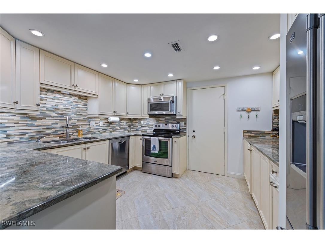 3399 Gulf Shore Boulevard N #309 Naples FL 34103 225078753 image9