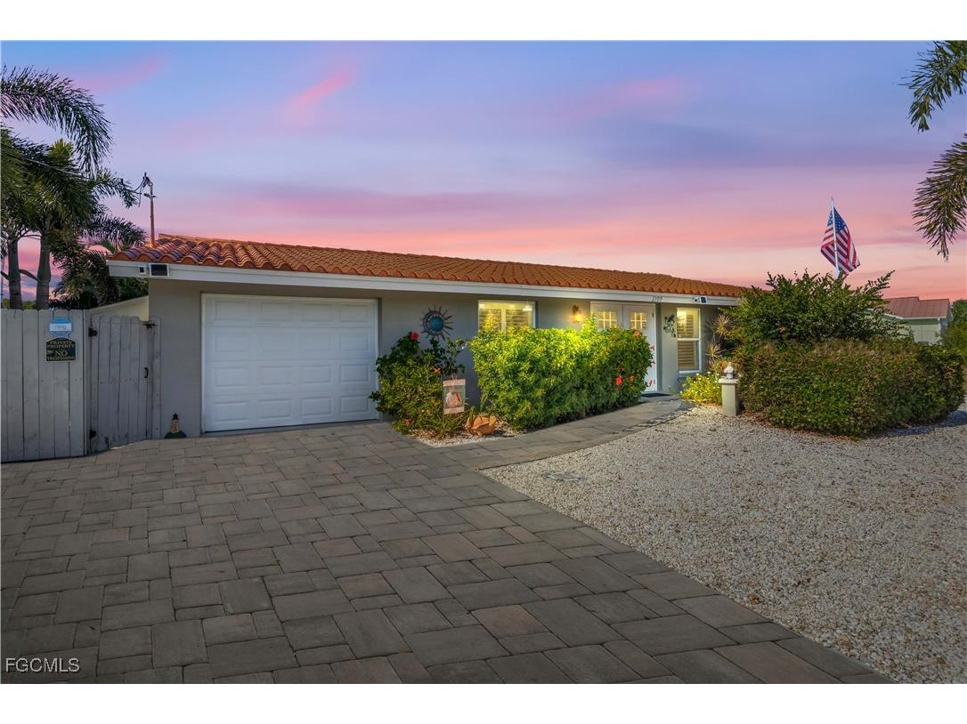 3399 Stabile Road Saint James City FL 33956 2025021208 image2