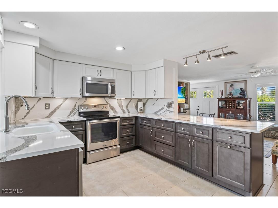 3399 Stabile Road Saint James City FL 33956 2025021208 image5