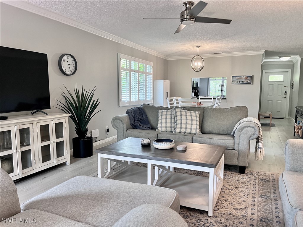 34 Glades Boulevard #1 Naples FL 34112 225061674 image1